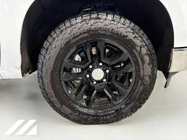 2022 Chevrolet Silverado 1500 4WD Crew Cab Standard Bed LT