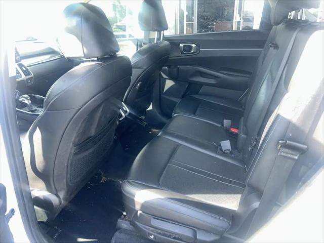 2023 Kia Sorento S