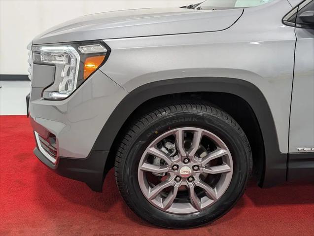 2024 GMC Terrain AWD SLT