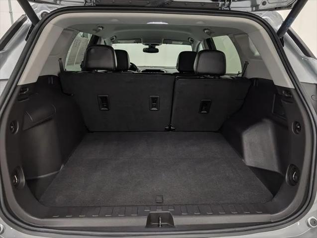 2024 GMC Terrain AWD SLT