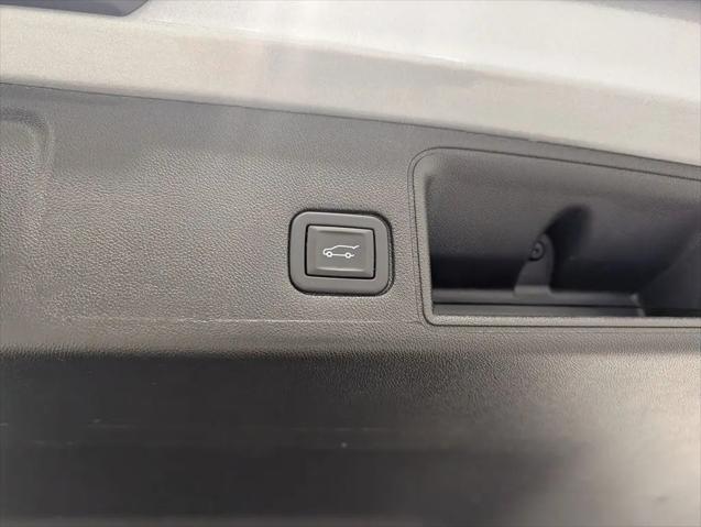 2024 GMC Terrain AWD SLT