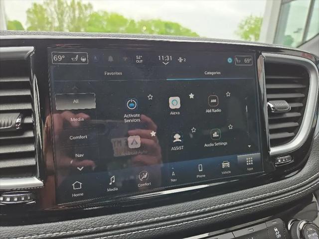 2026 Chrysler Pacifica Limited