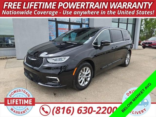 2026 Chrysler Pacifica Limited for sale in Excelsior Springs, MO