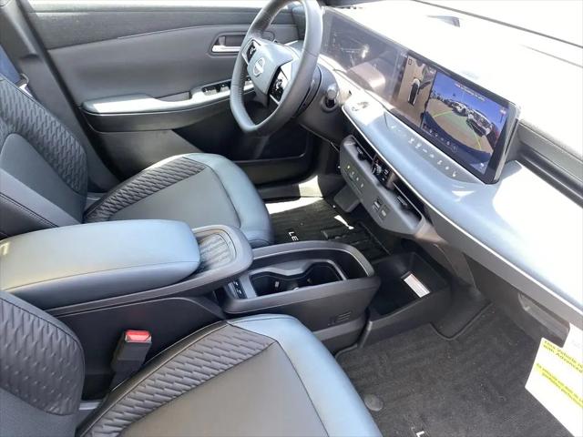 2026 Nissan LEAF PLATINUM+