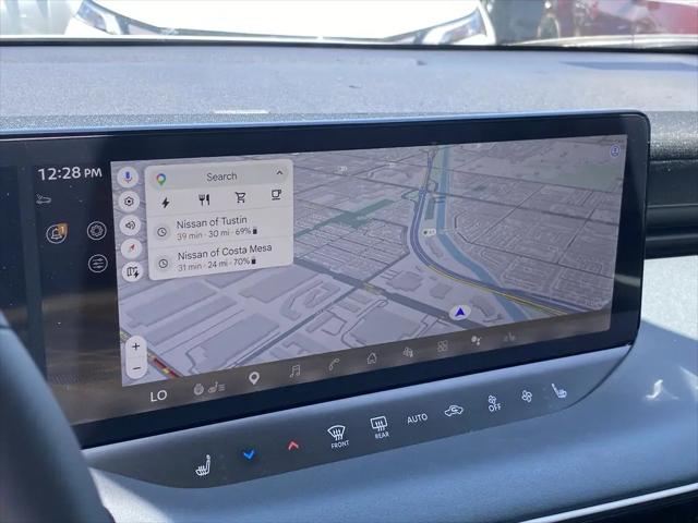 2026 Nissan LEAF PLATINUM+