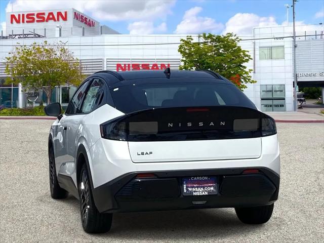 2026 Nissan LEAF PLATINUM+