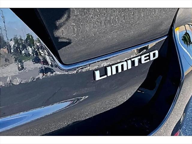 2025 Jeep Grand Cherokee L Limited 4x4