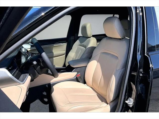 2025 Jeep Grand Cherokee L Limited 4x4