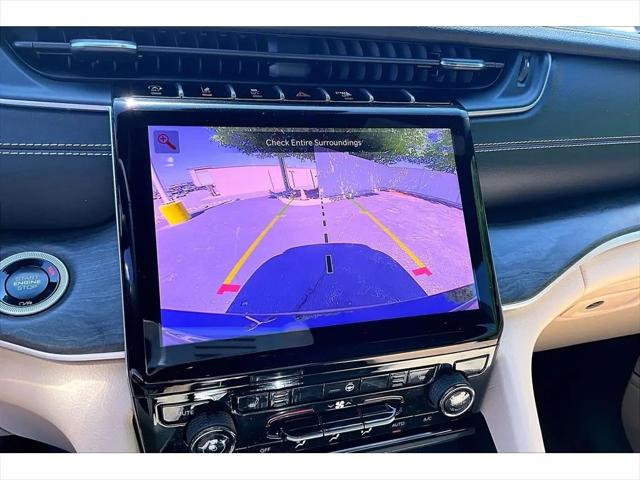 2025 Jeep Grand Cherokee L Limited 4x4