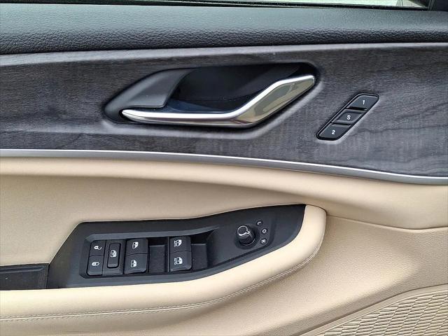 2025 Jeep Grand Cherokee L Limited 4x4