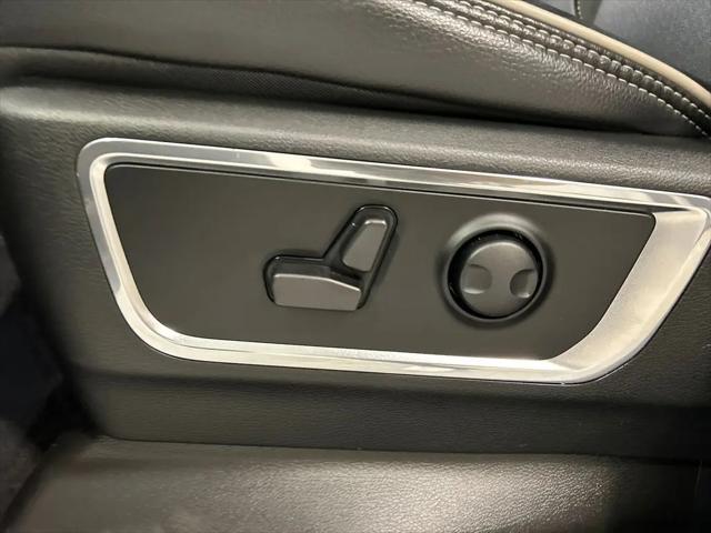 2025 Ram 1500 Laramie Crew Cab 4x4 5'7" Box