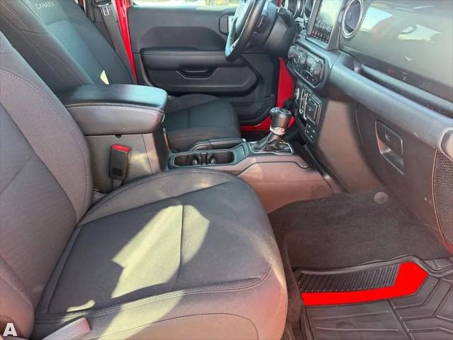 2023 Jeep Wrangler 4-Door Sahara 4x4