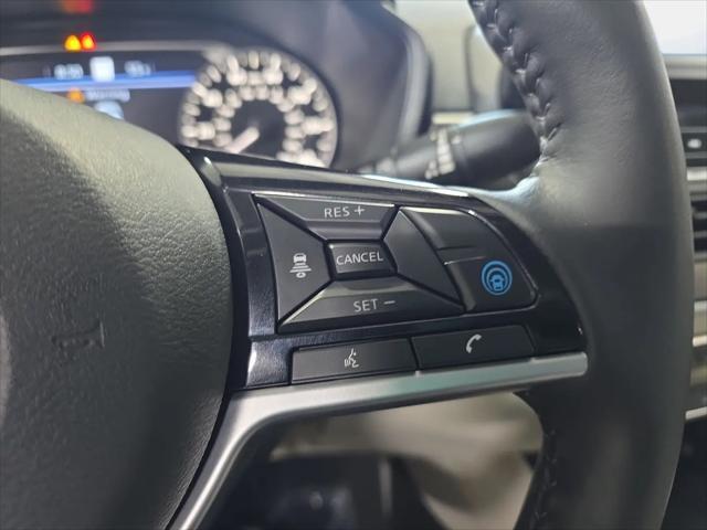 2023 Nissan Altima SL FWD