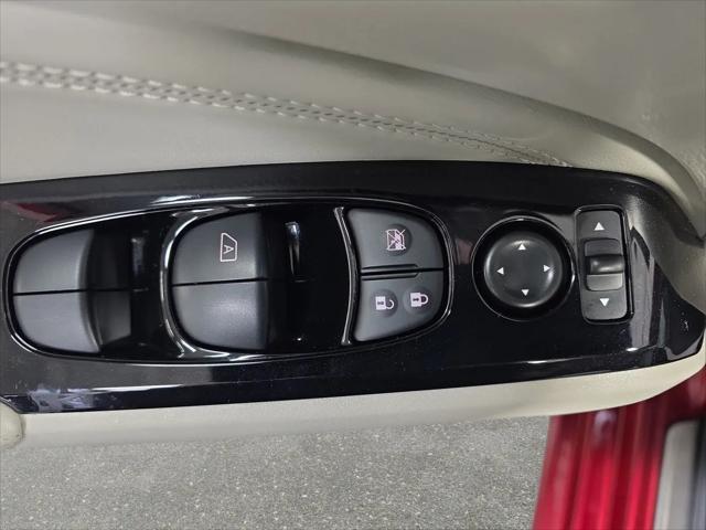 2023 Nissan Altima SL FWD