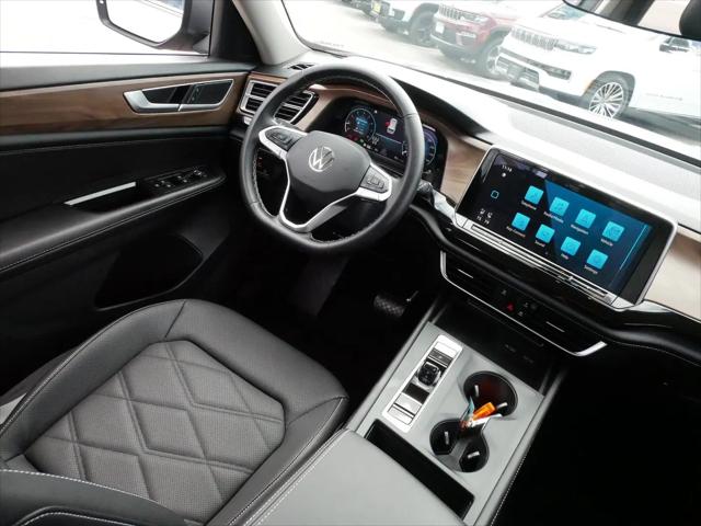 2025 Volkswagen Atlas 2.0T SE