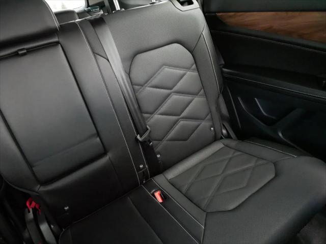 2025 Volkswagen Atlas 2.0T SE