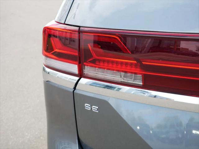 2025 Volkswagen Atlas 2.0T SE