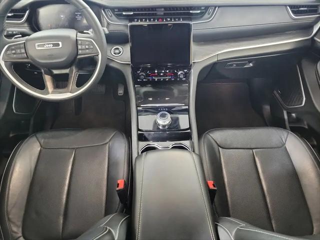 2023 Jeep Grand Cherokee L Limited 4x2