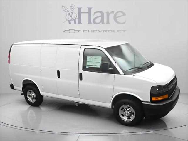2026 Chevrolet Express Cargo Van 2500 Regular Wheelbase, WT, RWD