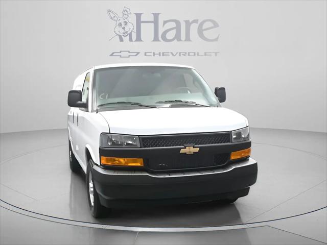 2026 Chevrolet Express Cargo Van 2500 Regular Wheelbase, WT, RWD