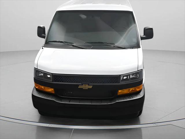 2026 Chevrolet Express Cargo Van 2500 Regular Wheelbase, WT, RWD