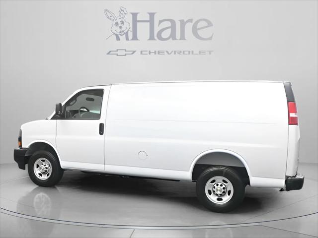 2026 Chevrolet Express Cargo Van 2500 Regular Wheelbase, WT, RWD