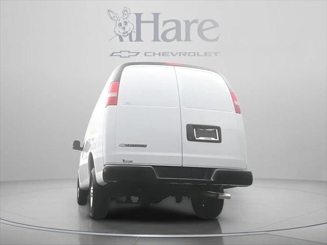 2026 Chevrolet Express Cargo Van 2500 Regular Wheelbase, WT, RWD