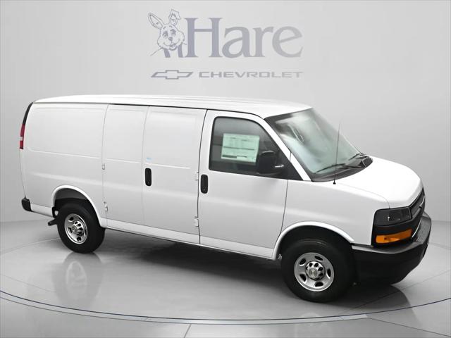 2026 Chevrolet Express Cargo Van 2500 Regular Wheelbase, WT, RWD