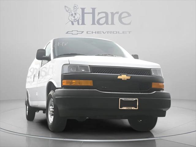 2026 Chevrolet Express Cargo Van 2500 Regular Wheelbase, WT, RWD