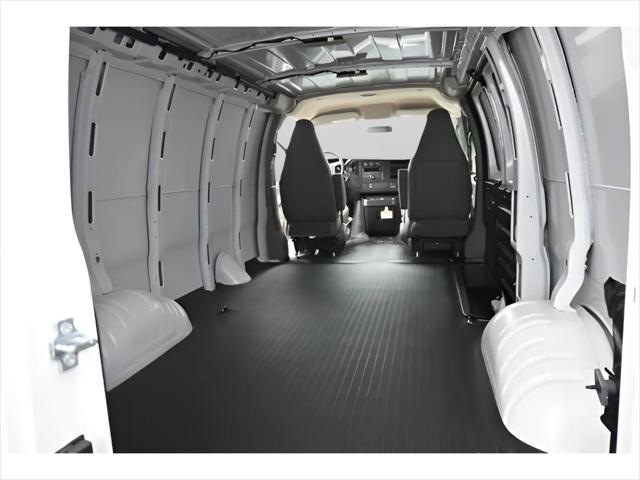 2026 Chevrolet Express Cargo Van 2500 Regular Wheelbase, WT, RWD