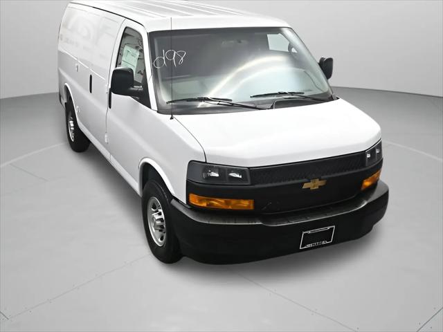 2026 Chevrolet Express Cargo Van 2500 Regular Wheelbase, WT, RWD