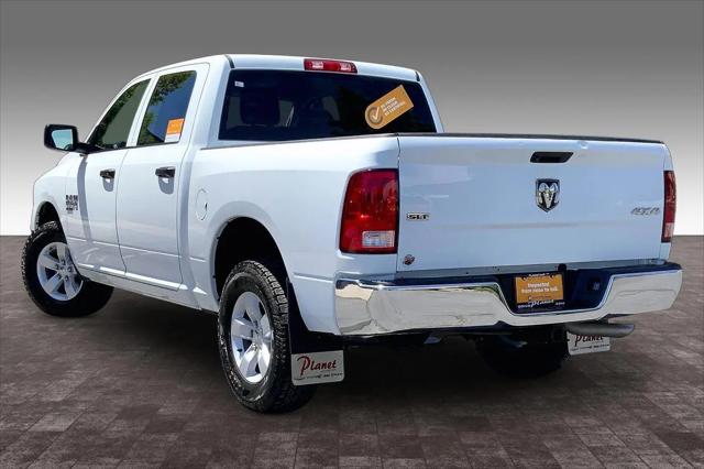 2023 Ram 1500 Classic SLT Crew Cab 4x4 5'7" Box