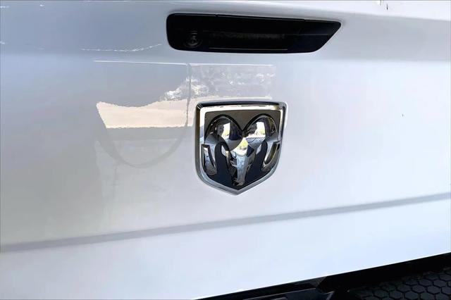 2023 Ram 1500 Classic SLT Crew Cab 4x4 5'7" Box