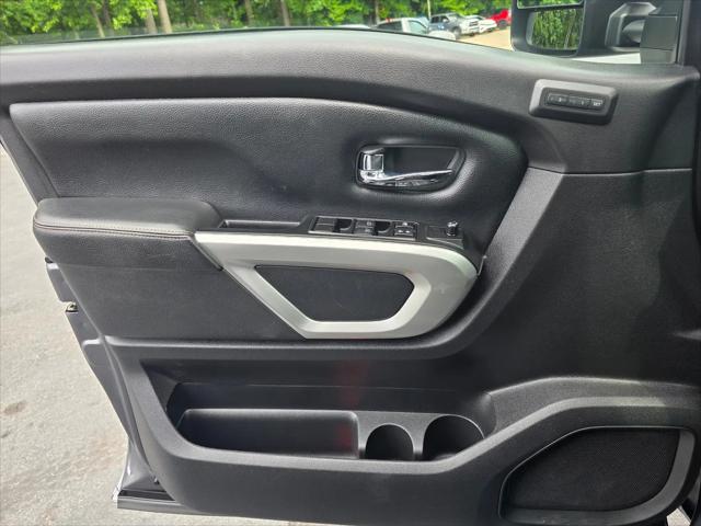 2019 Nissan Titan SL