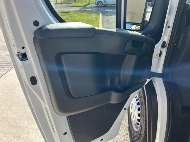 2025 Ram ProMaster 2500 Cargo Van Tradesman High Roof 159" WB w/Pass Seat