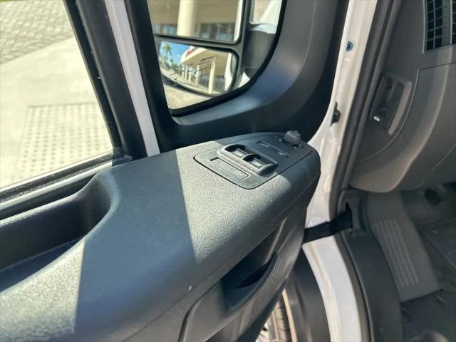 2025 Ram ProMaster 2500 Cargo Van Tradesman High Roof 159" WB w/Pass Seat