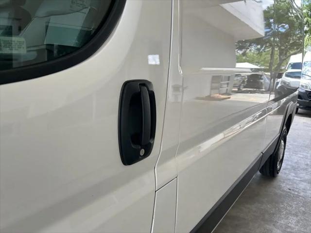 2025 Ram ProMaster 2500 Cargo Van Tradesman High Roof 159" WB w/Pass Seat