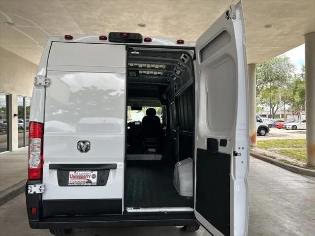 2025 Ram ProMaster 2500 Cargo Van Tradesman High Roof 159" WB w/Pass Seat