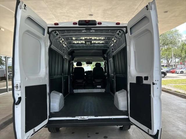 2025 Ram ProMaster 2500 Cargo Van Tradesman High Roof 159" WB w/Pass Seat
