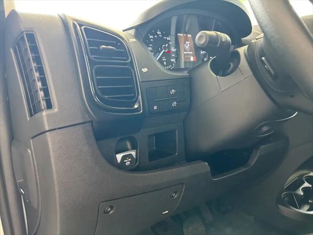 2025 Ram ProMaster 2500 Cargo Van Tradesman High Roof 159" WB w/Pass Seat