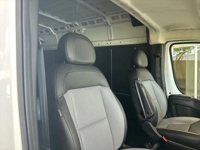 2025 Ram ProMaster 2500 Cargo Van Tradesman High Roof 159" WB w/Pass Seat