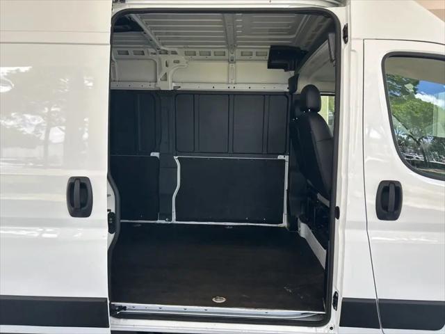 2025 Ram ProMaster 2500 Cargo Van Tradesman High Roof 159" WB w/Pass Seat