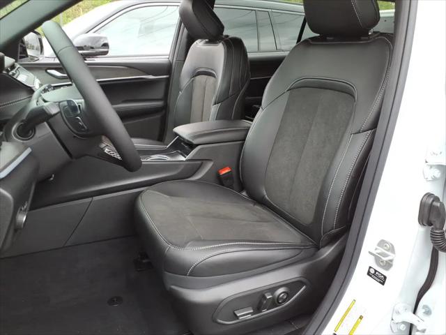 2026 Jeep Grand Cherokee L Altitude 4x4