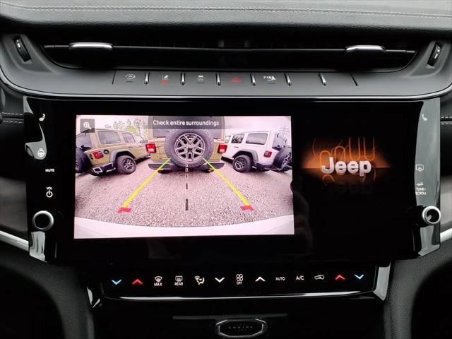 2026 Jeep Grand Cherokee L Altitude 4x4
