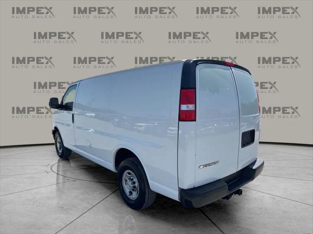 2023 Chevrolet Express Cargo Van RWD 2500 Regular Wheelbase WT