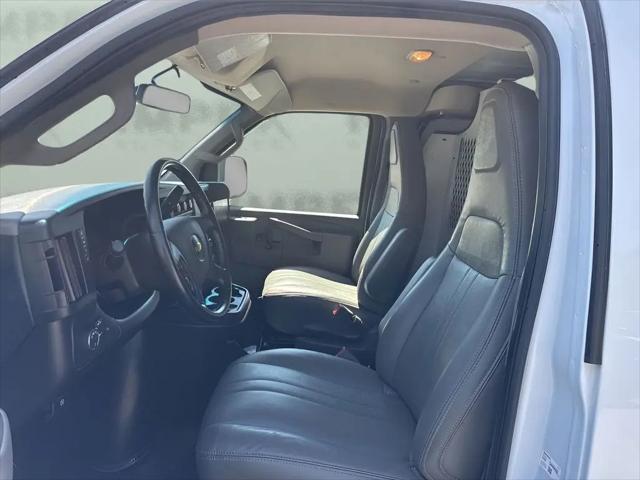 2023 Chevrolet Express Cargo Van RWD 2500 Regular Wheelbase WT