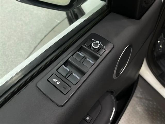 2020 Land Rover Discovery Landmark Edition