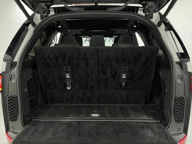 2020 Land Rover Discovery Landmark Edition