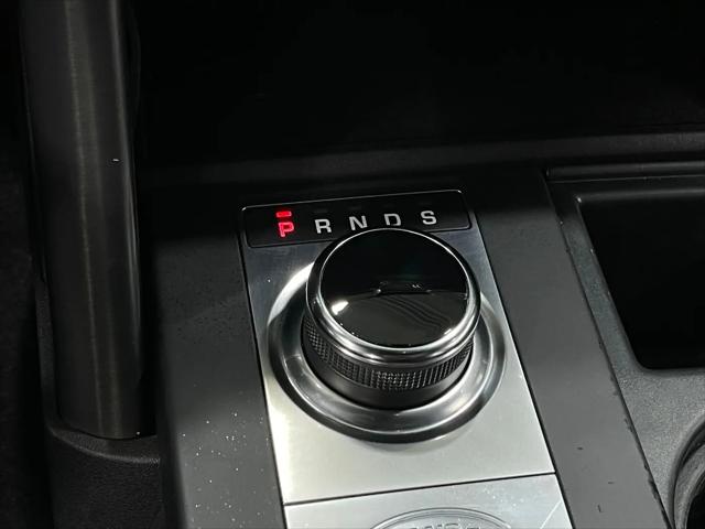 2020 Land Rover Discovery Landmark Edition