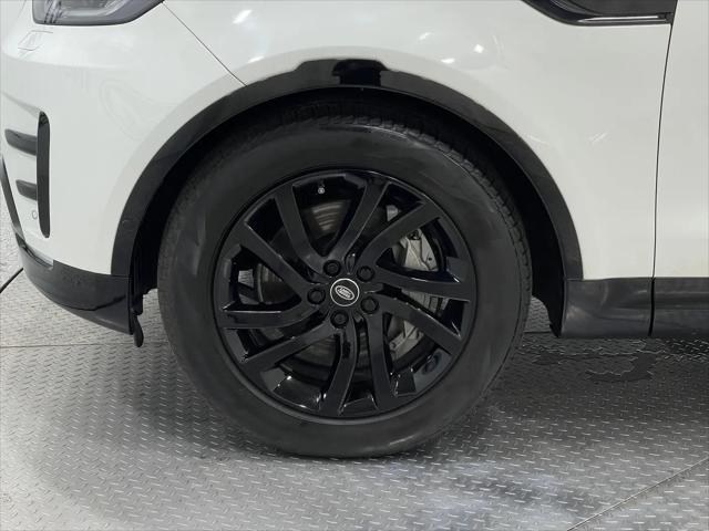 2020 Land Rover Discovery Landmark Edition